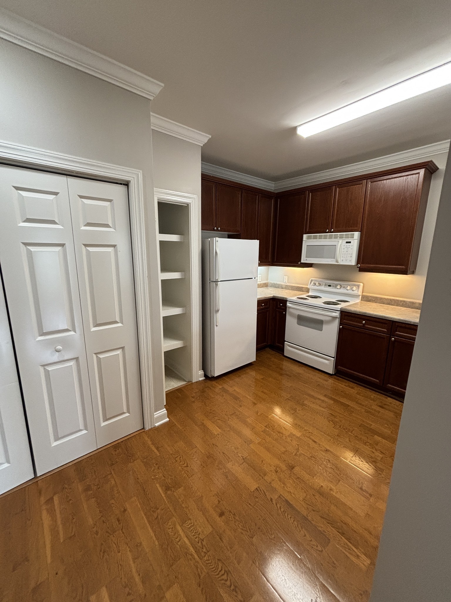4316 Summercrest Blvd 512
