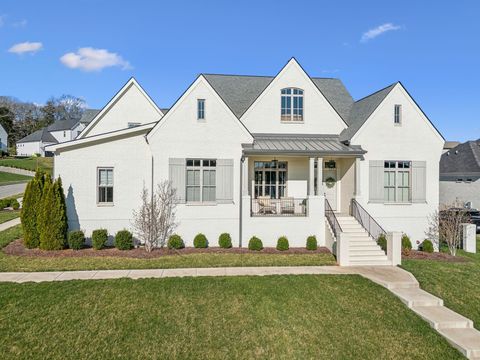 1911 Parade Dr Brentwood TN 37027