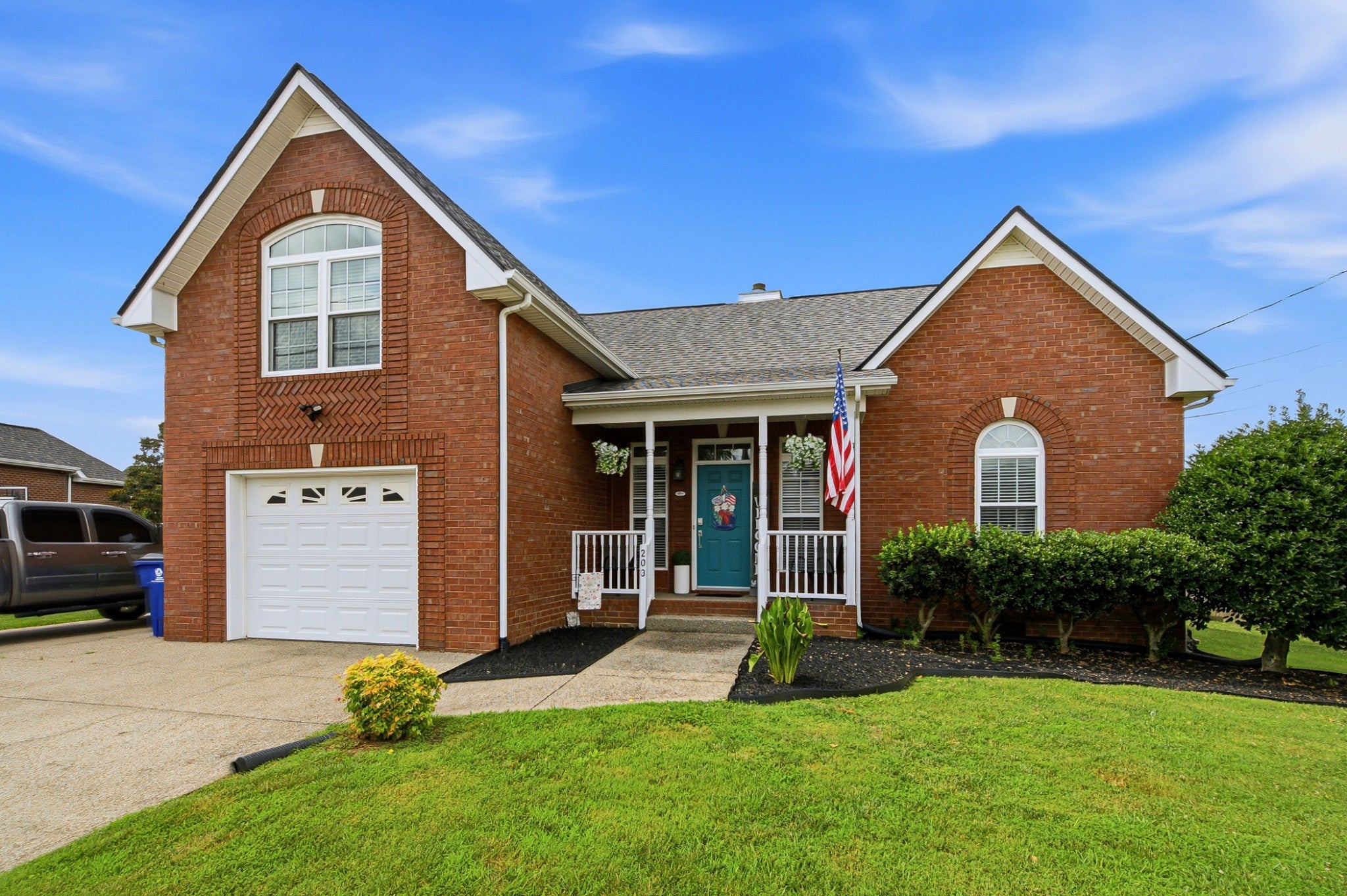 203 Cheyenne Dr