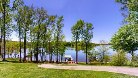 125 Hickory Hill Dr Estill Springs TN 37330