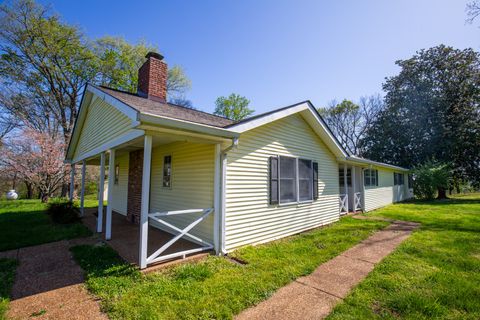 432 Menees Ln Madison TN 37115