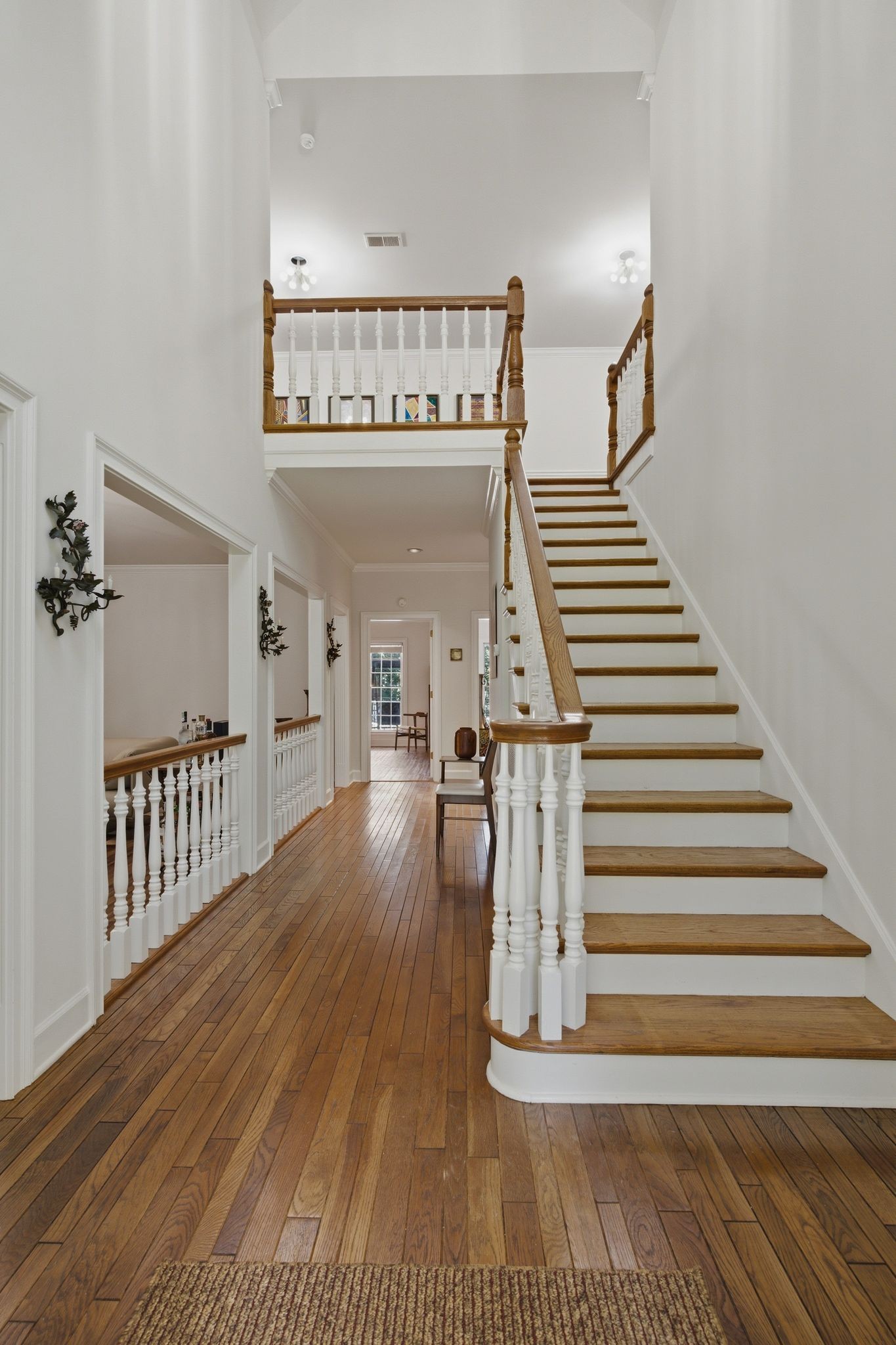1122 Longview Dr