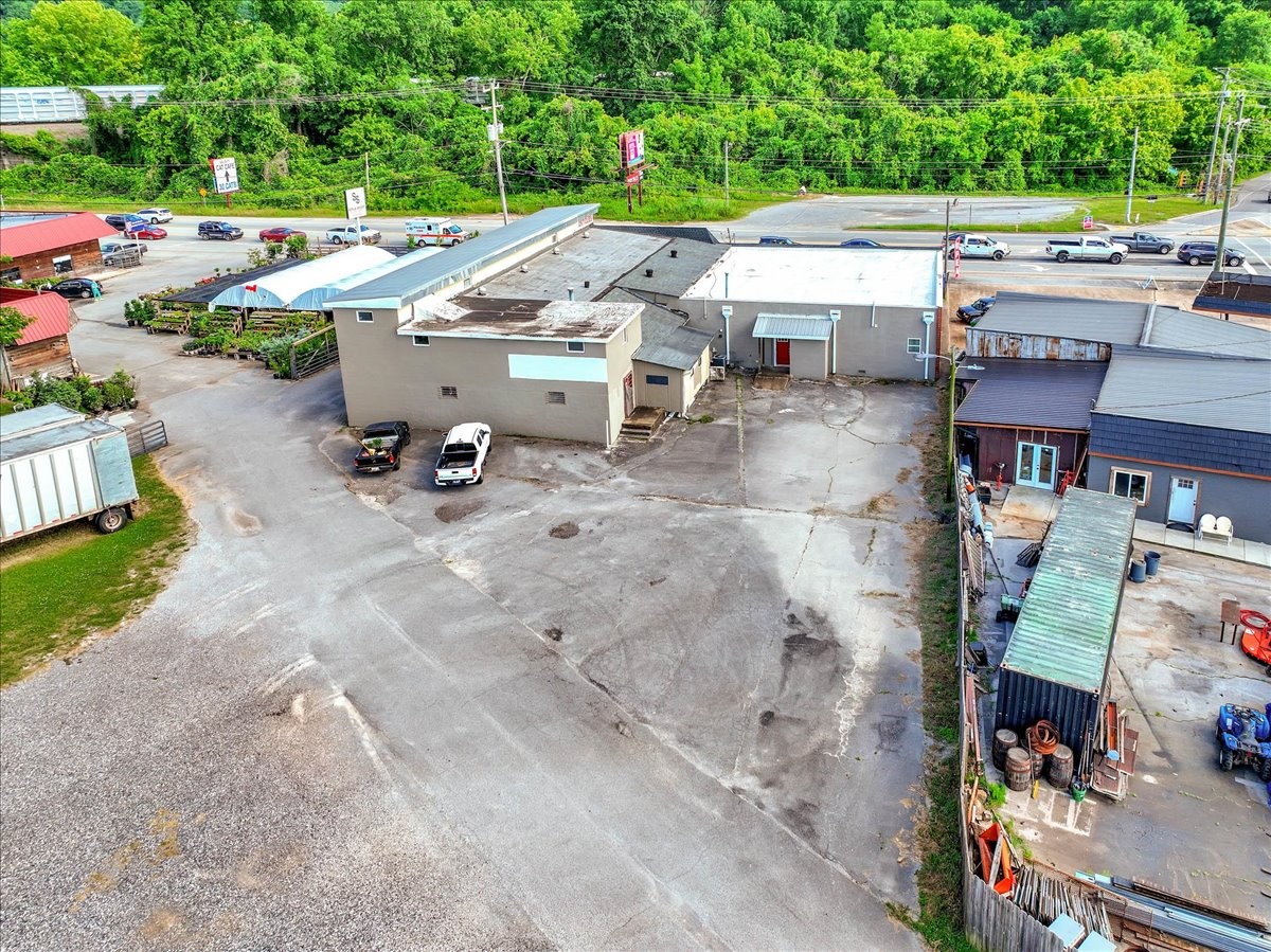 2941 Cummings Highway