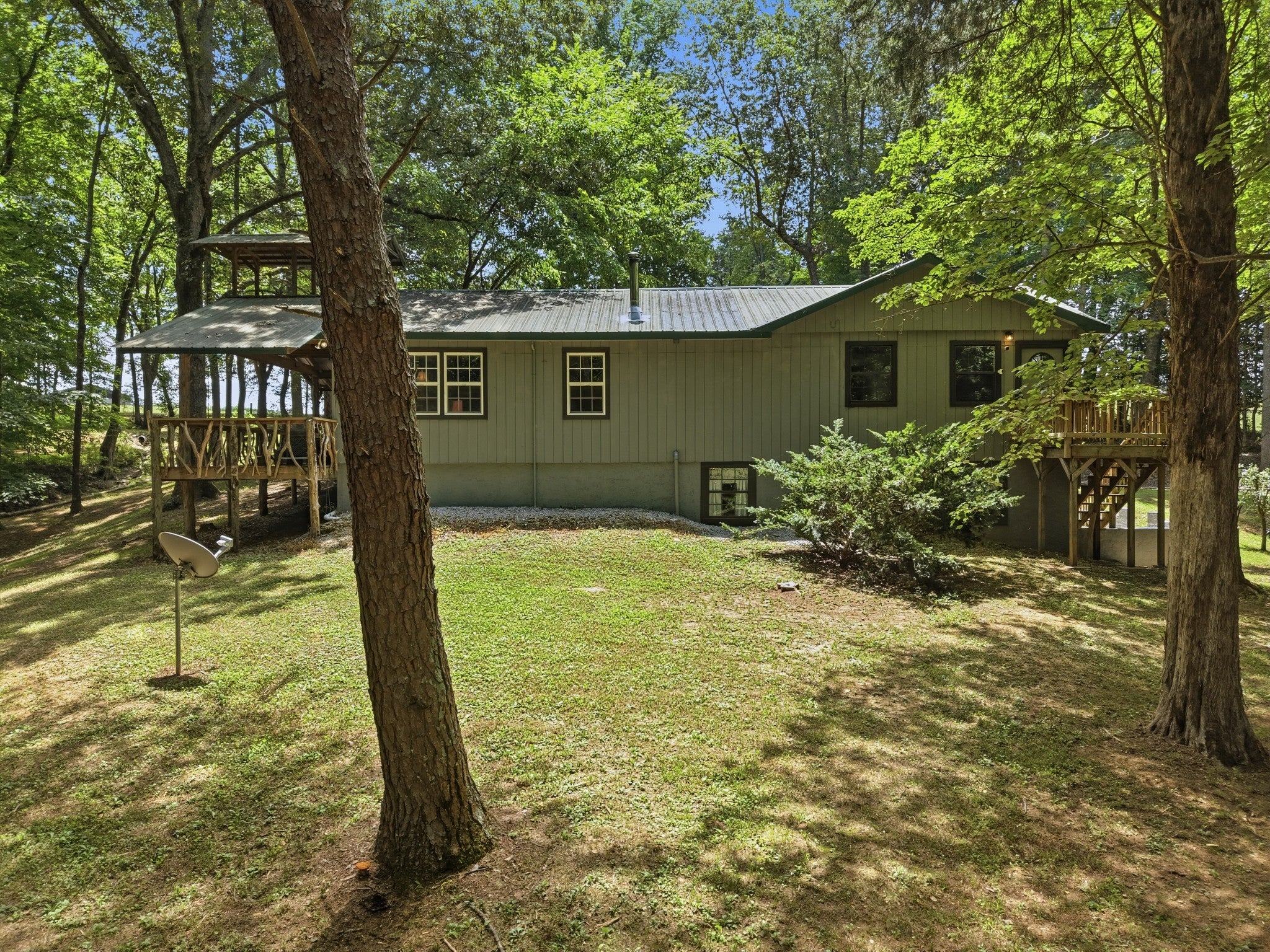 2543 S Bunker Hill Rd