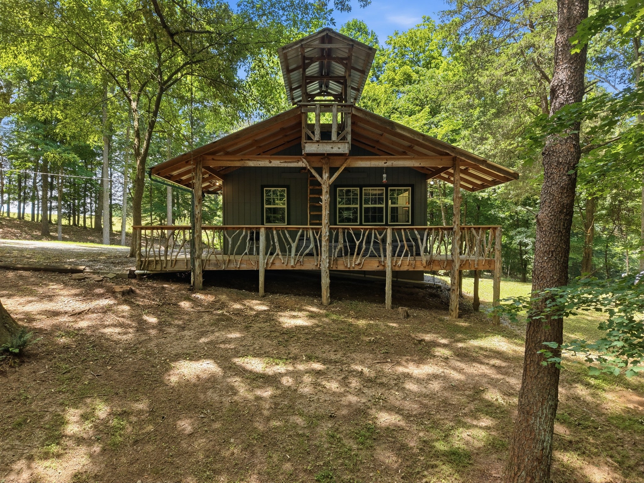 2543 S Bunker Hill Rd