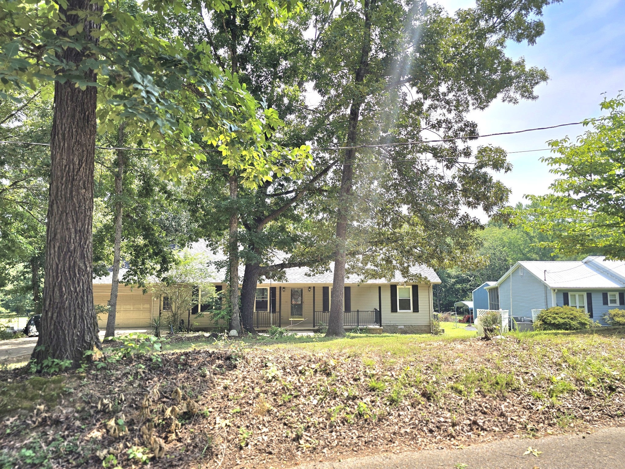 39 Bayshore Dr
