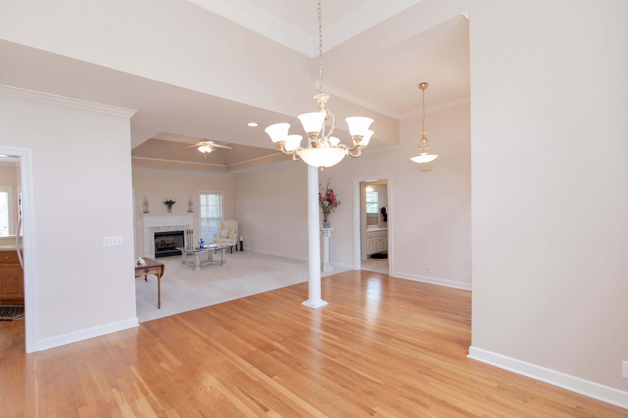 1058 Willow Park Cir