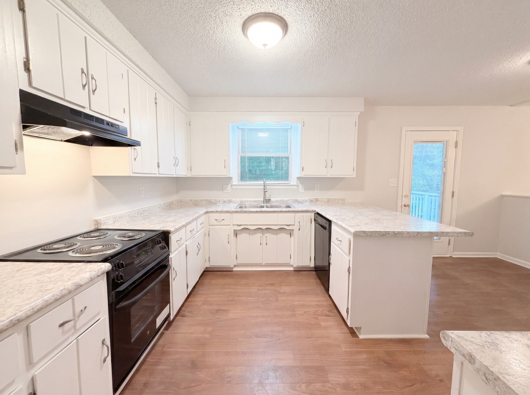 166 Kirby Dr