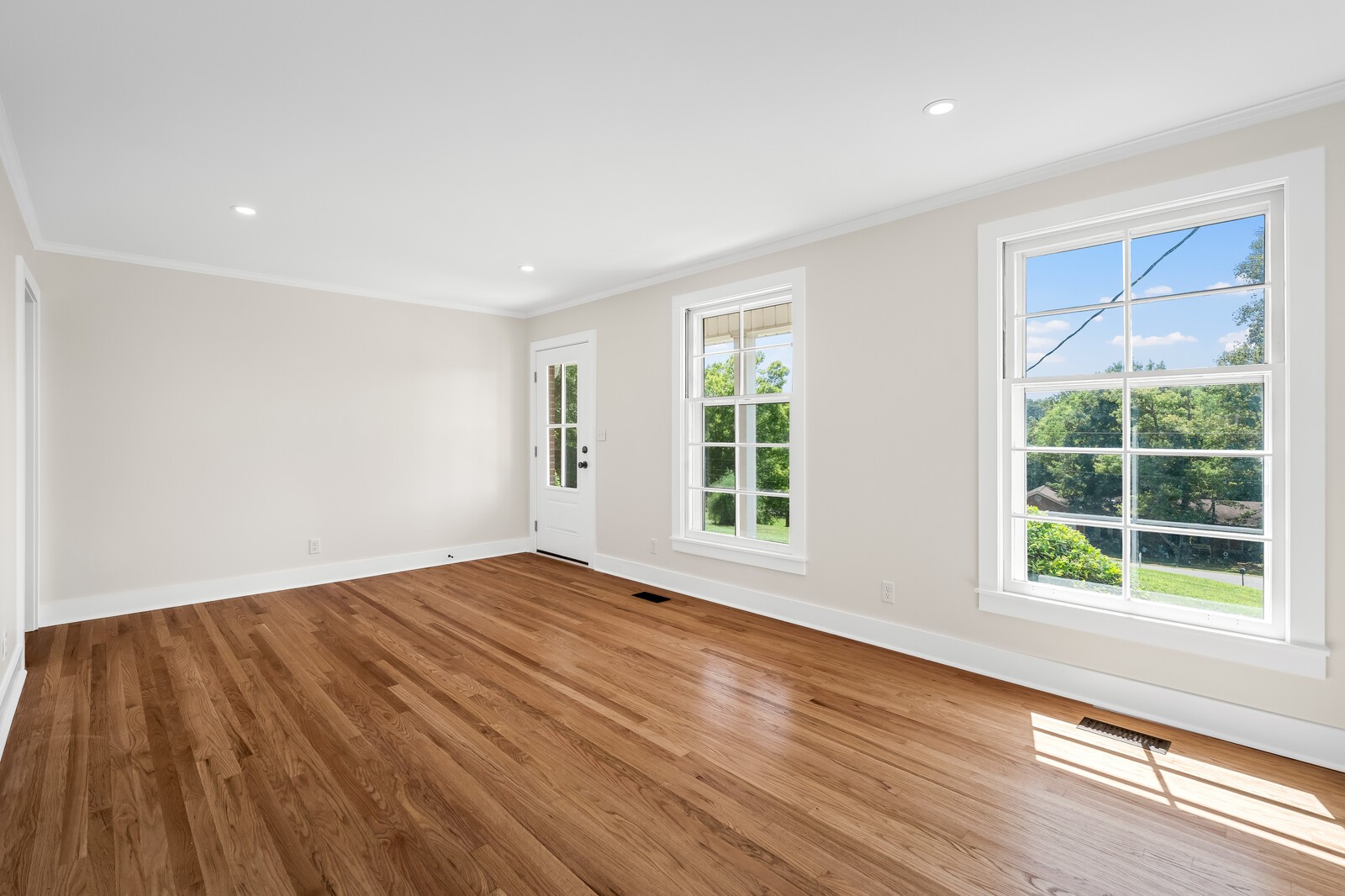 2207 Craigmeade Cir