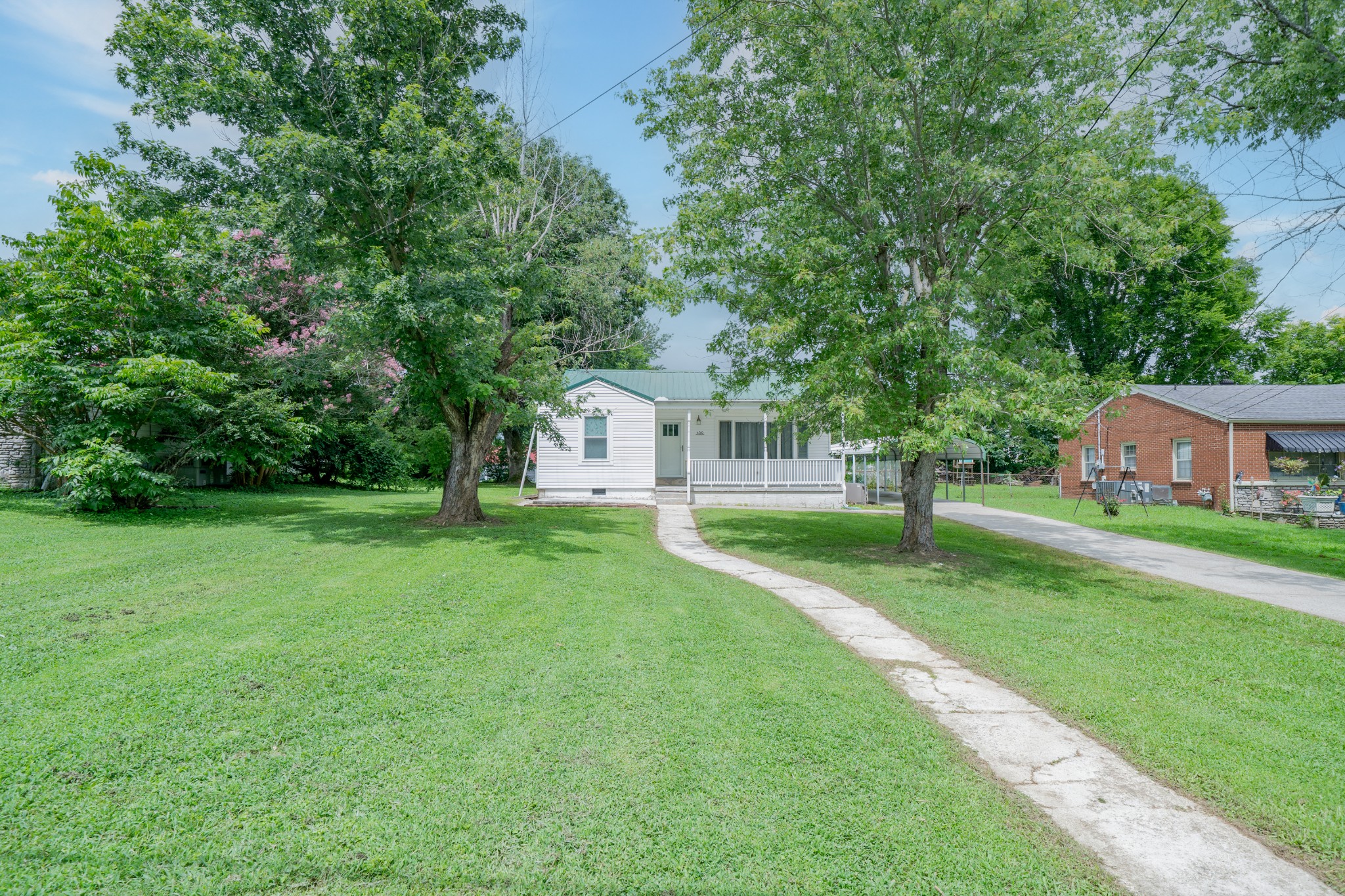 400 7th Ave