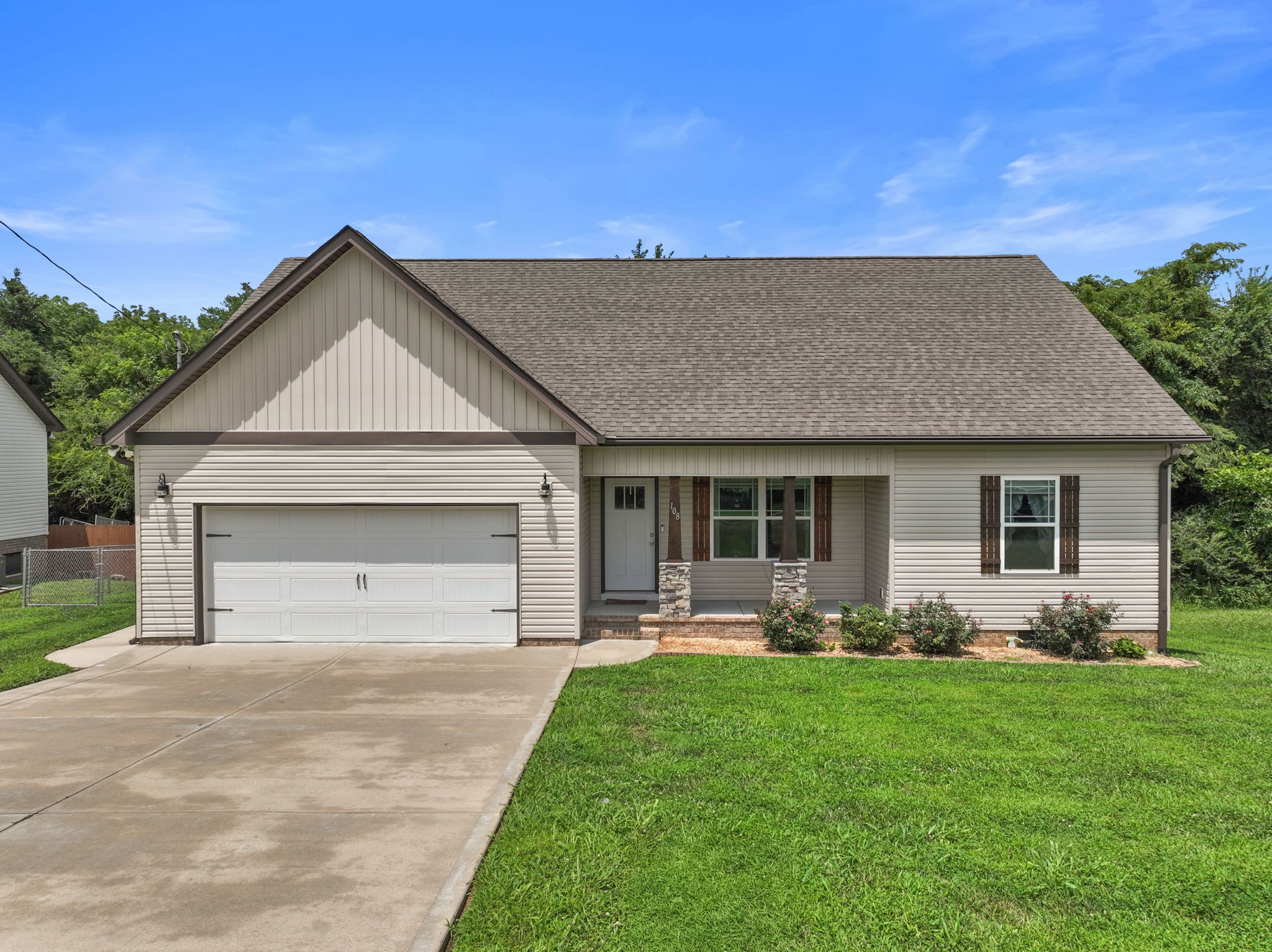 108 Lexington Cove Blvd
