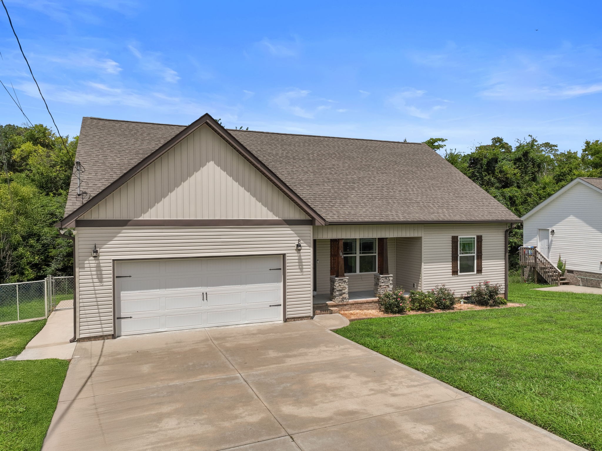 108 Lexington Cove Blvd