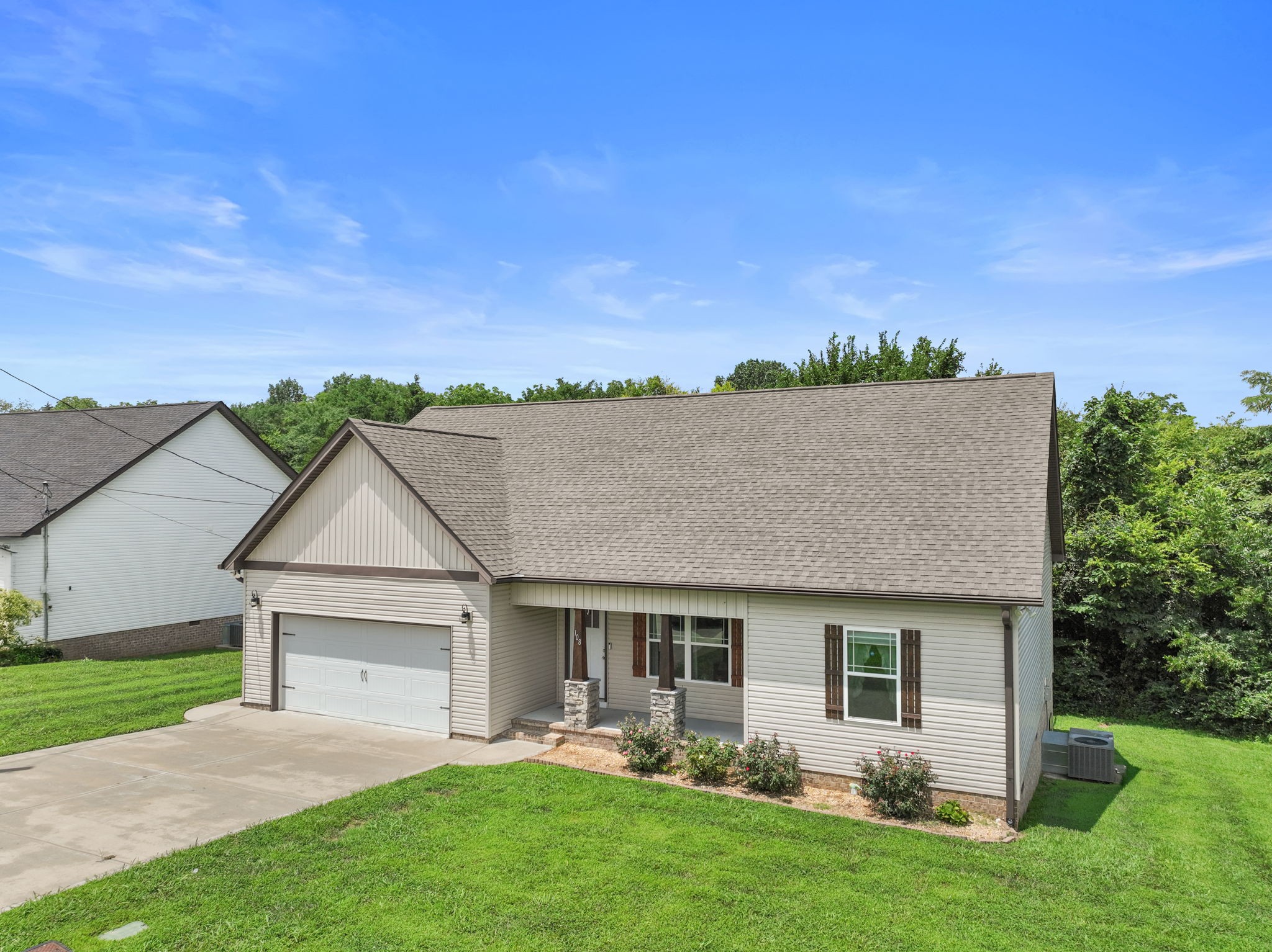 108 Lexington Cove Blvd