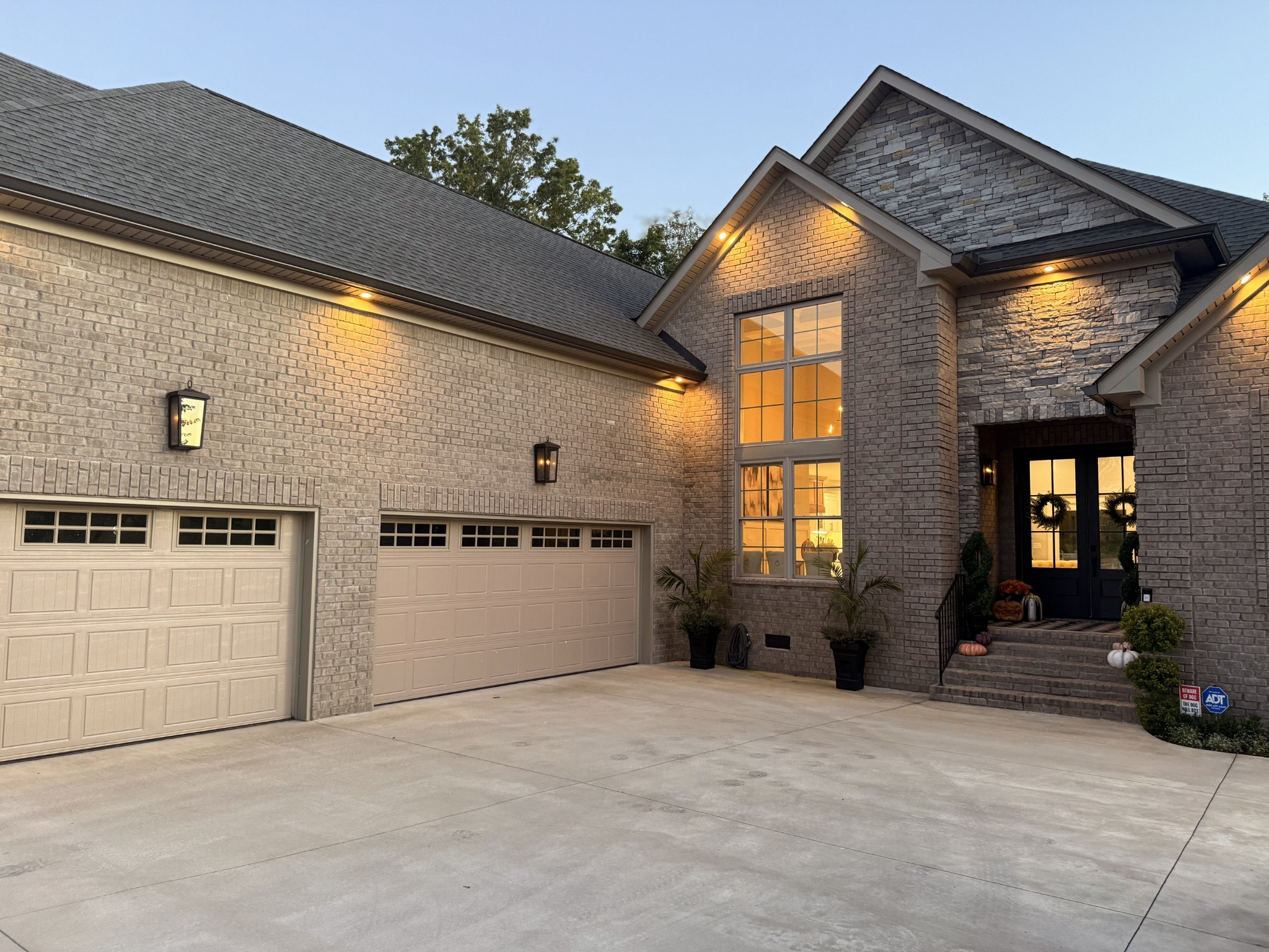 1030 Founders Ln