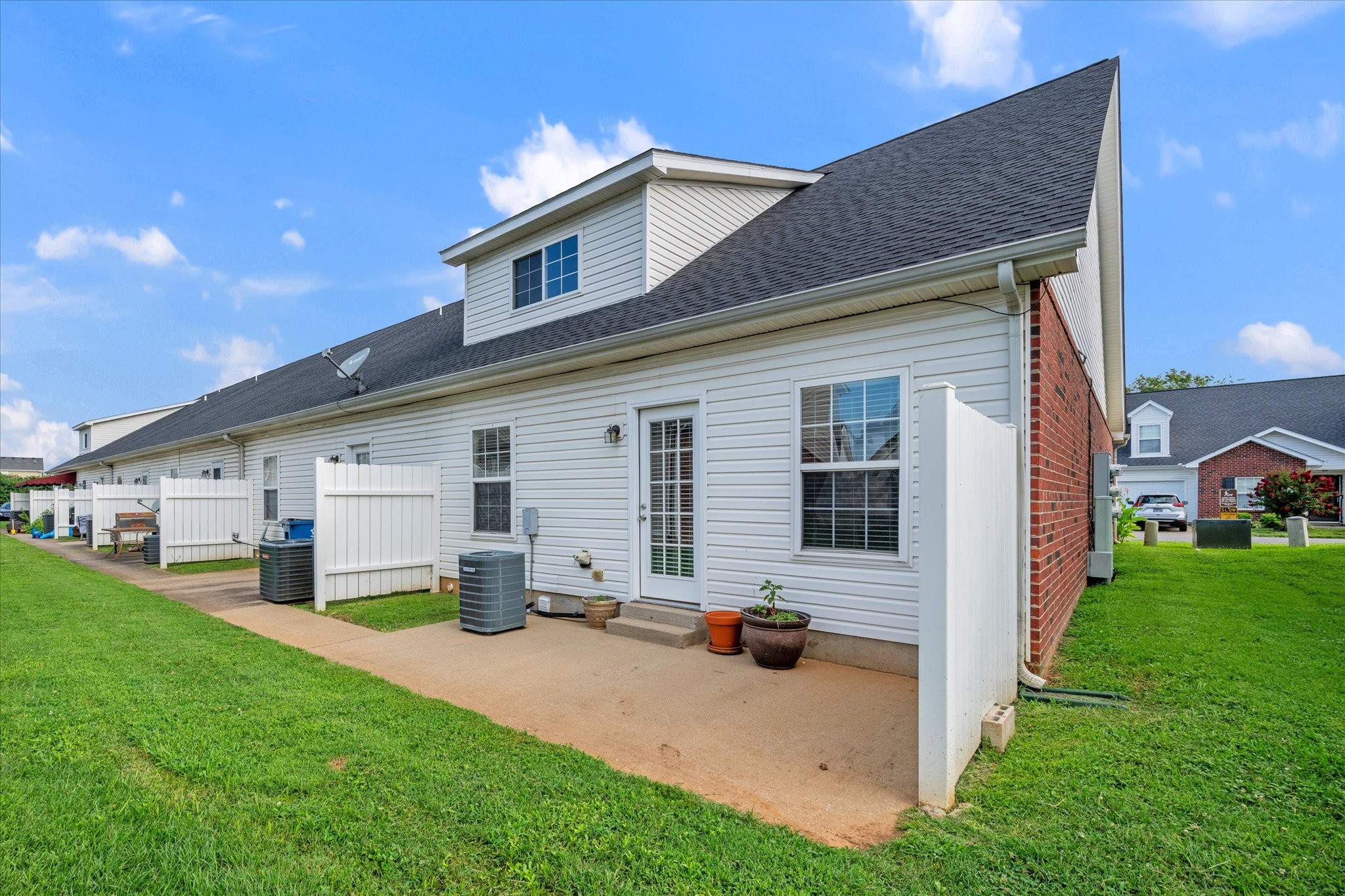 4859 Chelanie Cir