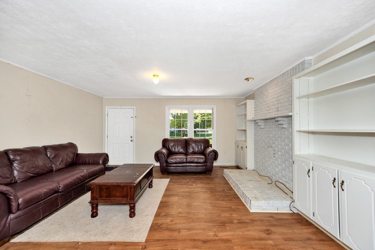 21 Blanche Cir