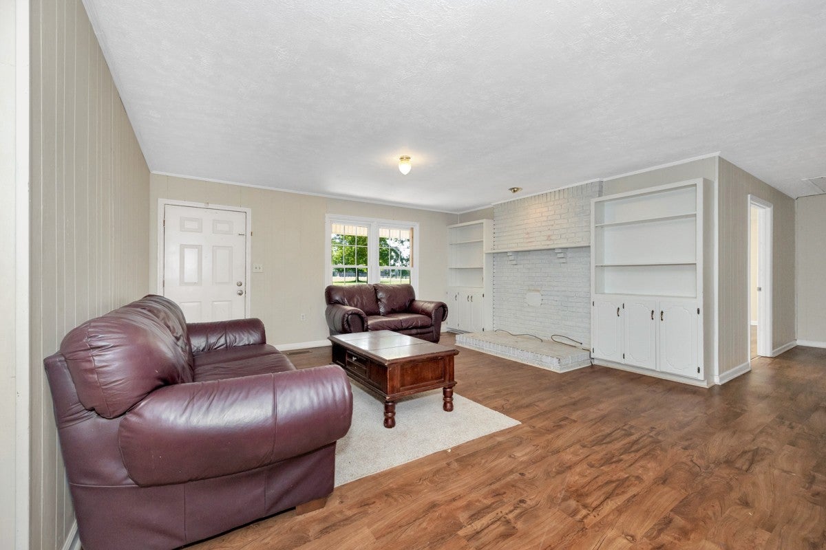 21 Blanche Cir
