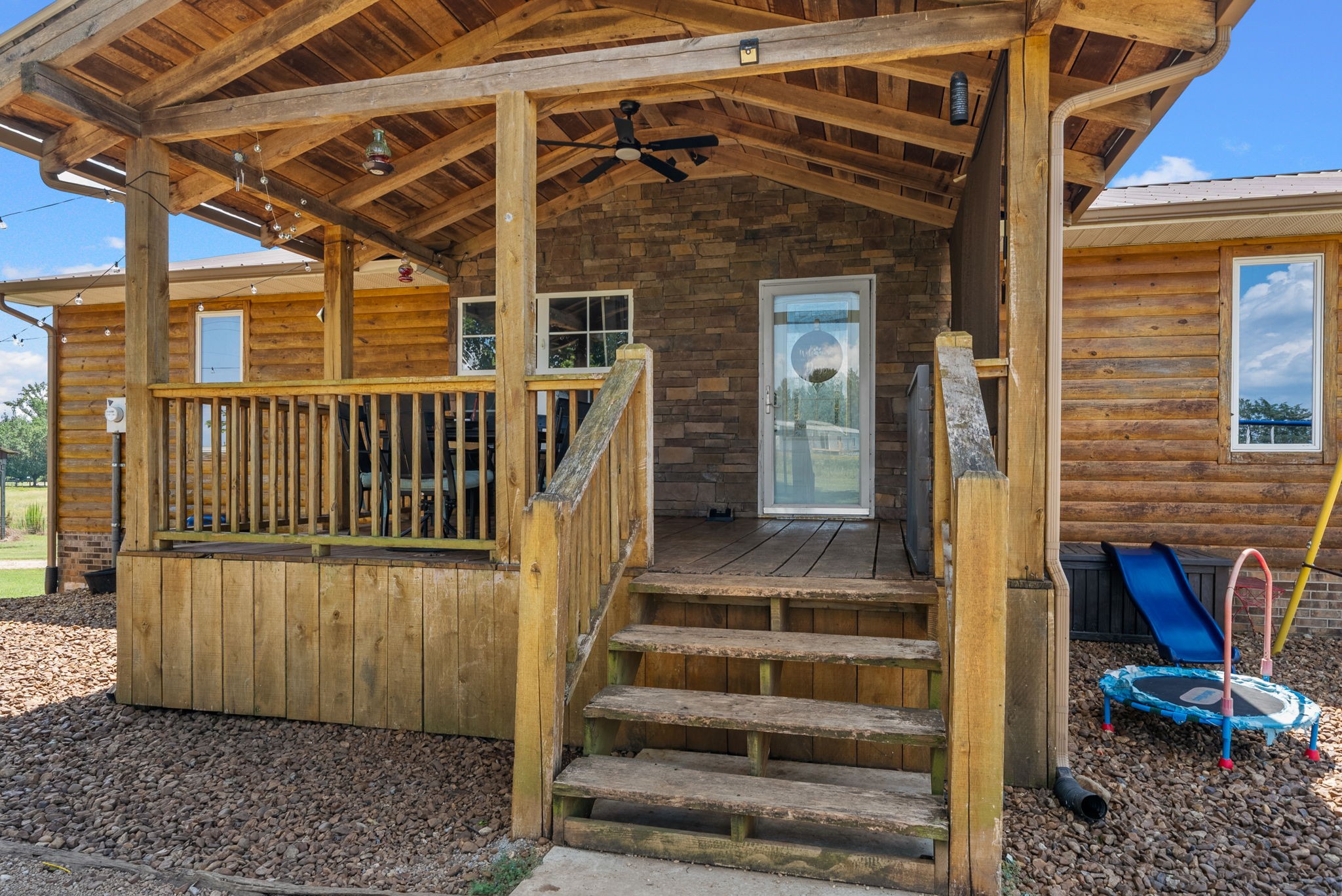 324 Laster Holman Rd