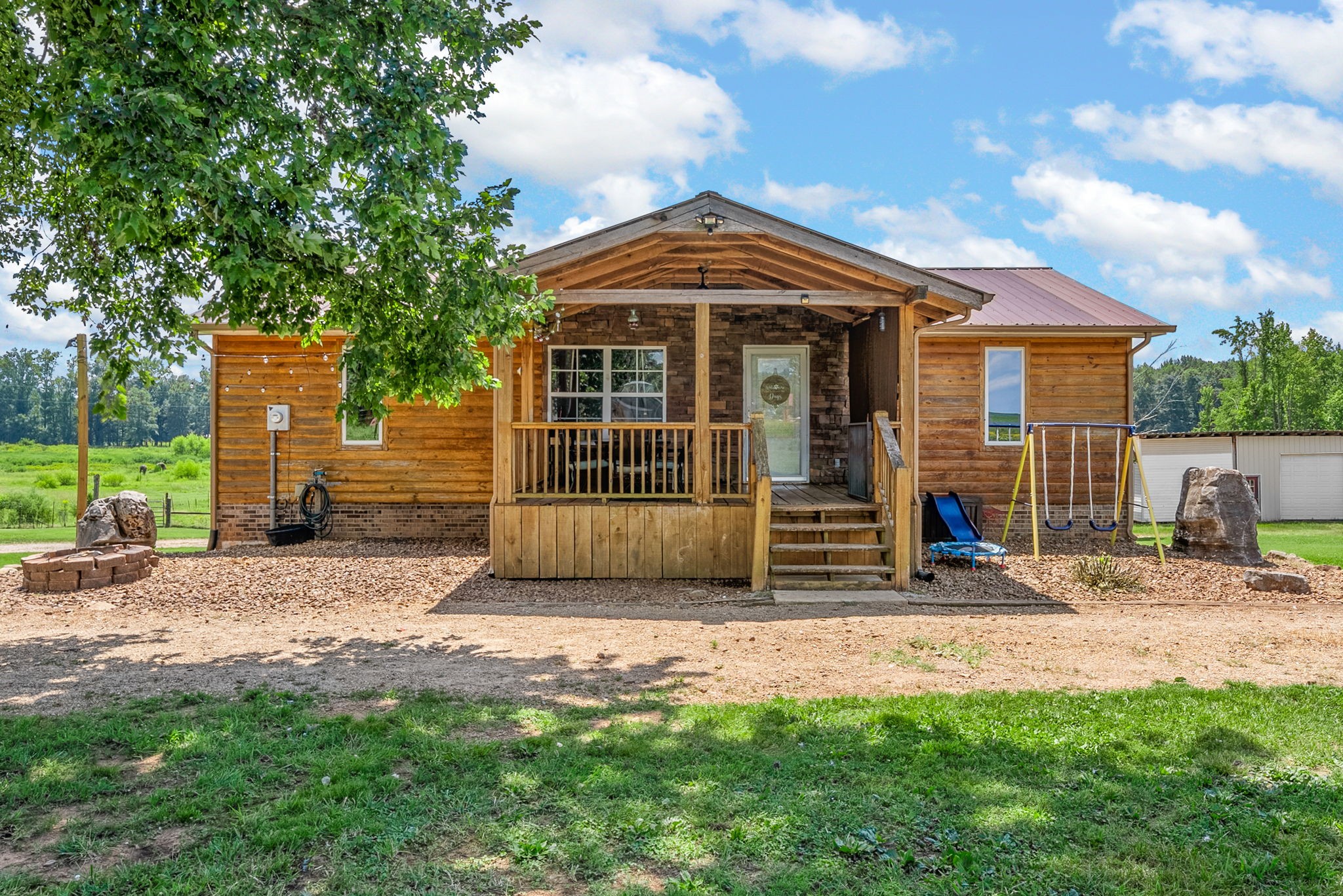 324 Laster Holman Rd