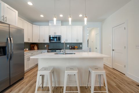 1007B Spain Ave Nashville TN 37216