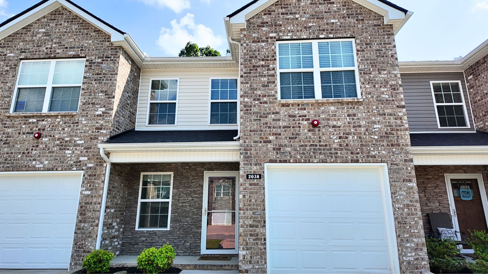 2038 Downstream Dr