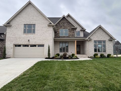 442 Spiderwort Dr Clarksville TN 37043