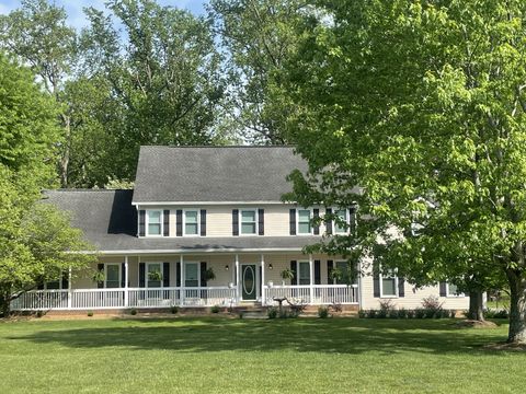 5025 Highpoint Rd Pleasant View TN 37146