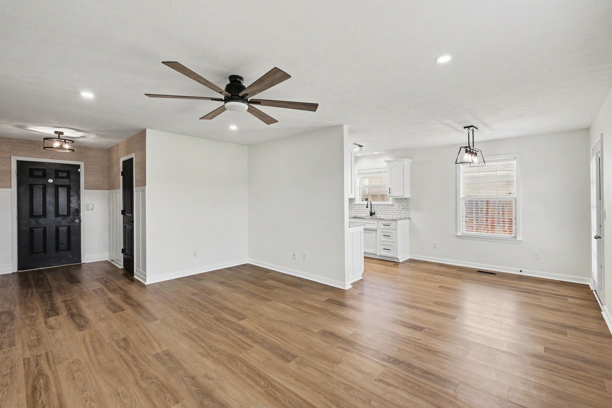 1847 Emily Ln