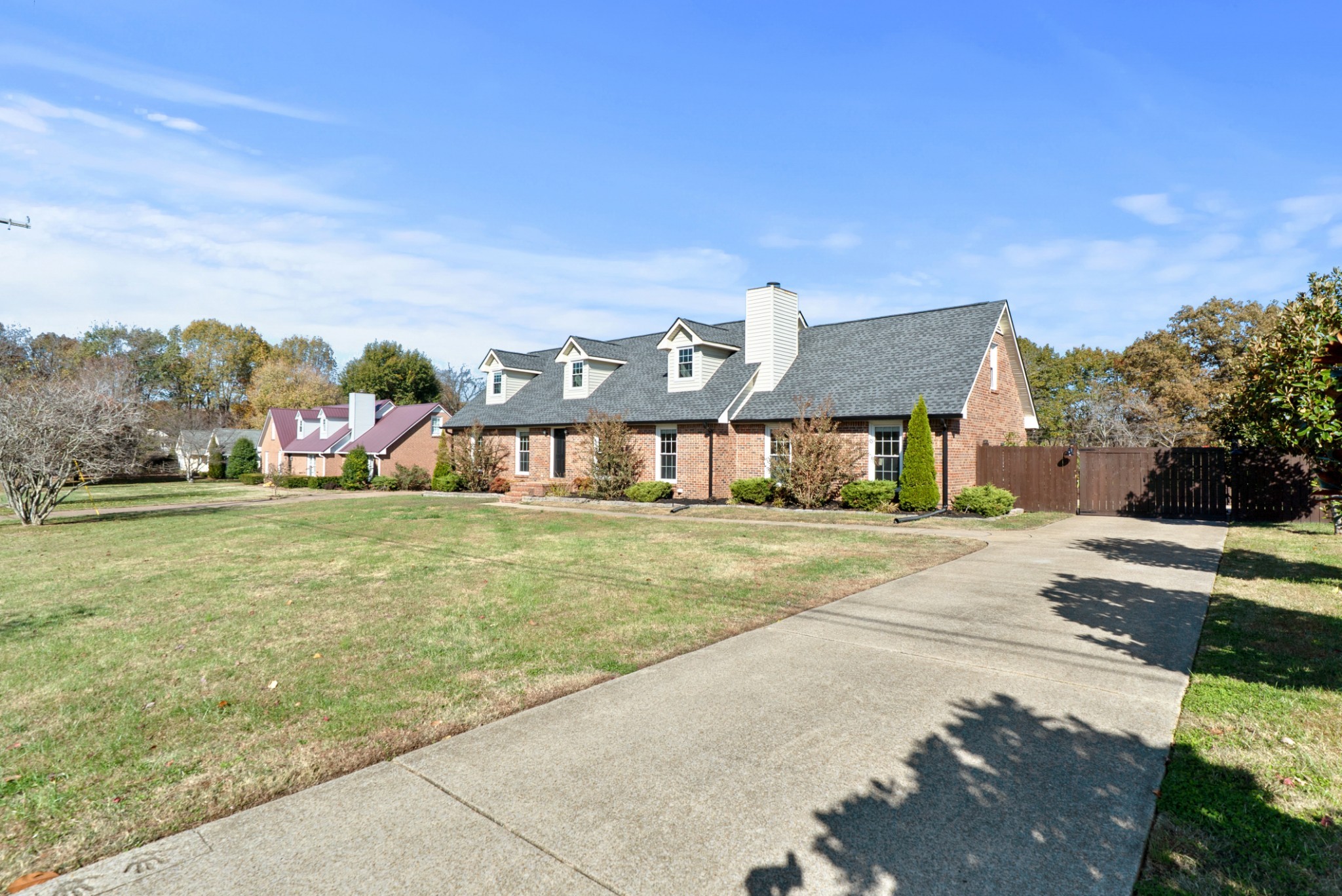 102 Pennsylvania Ave