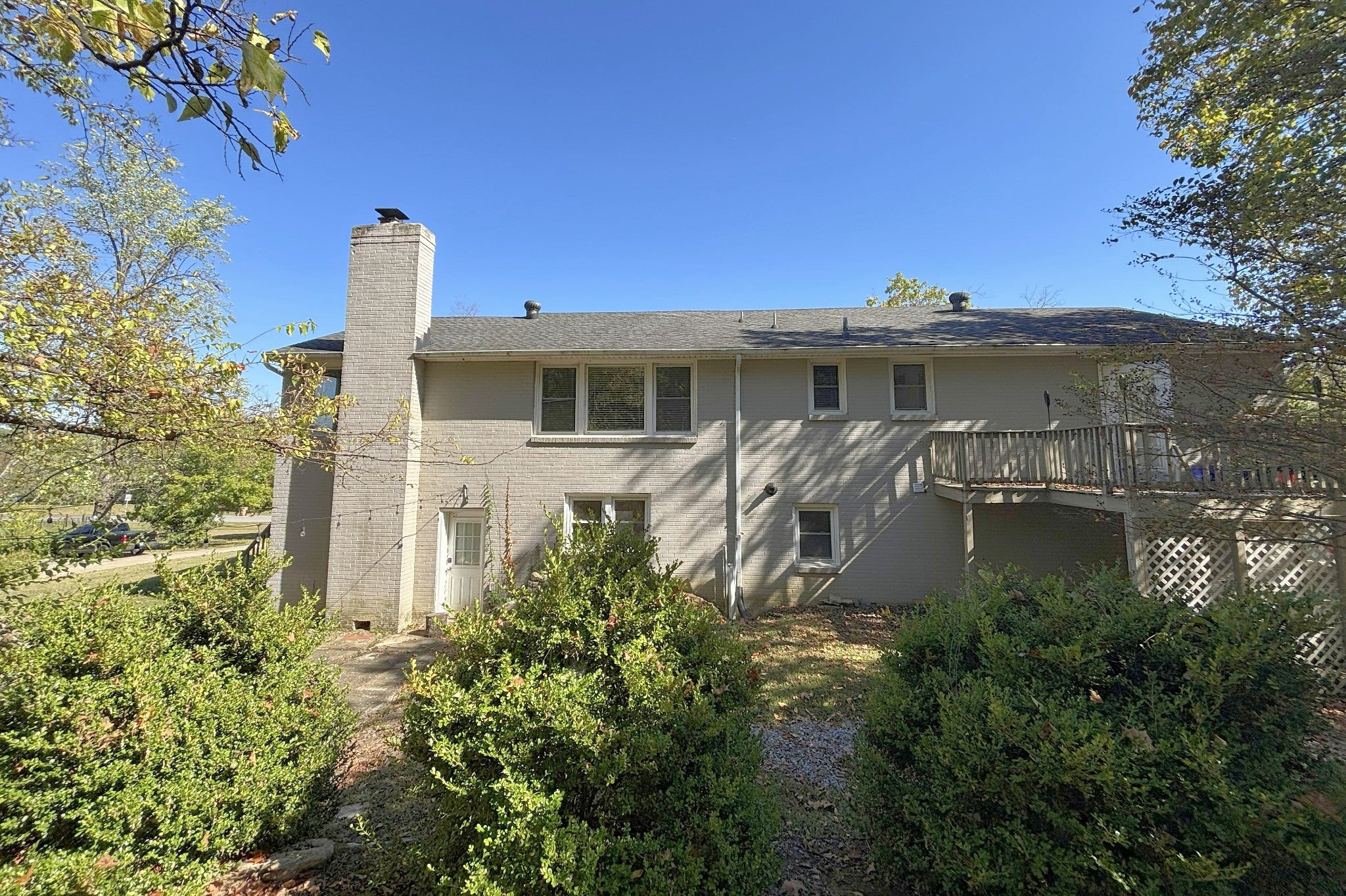 867 Rodney Dr