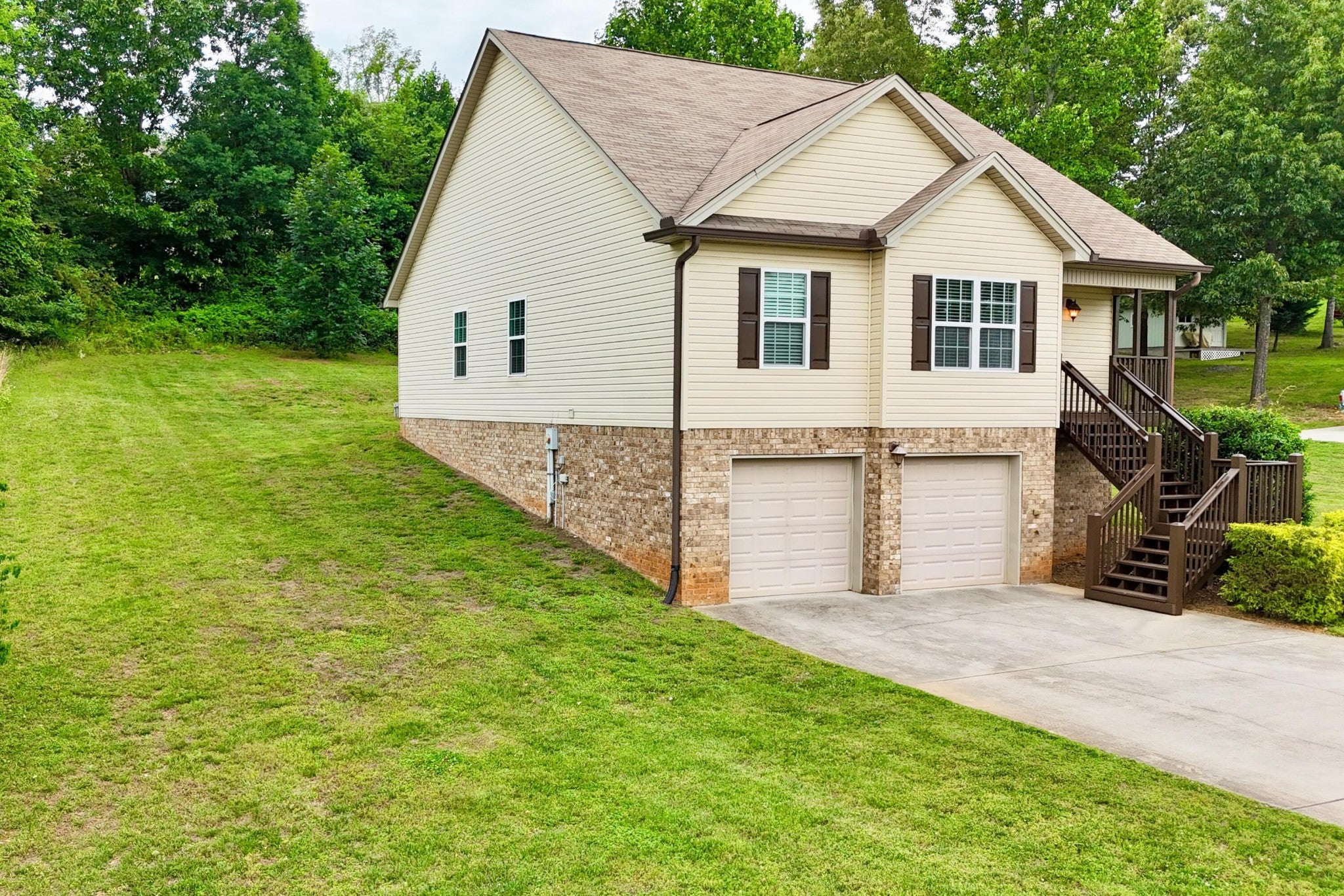 123 Home Place Court SE