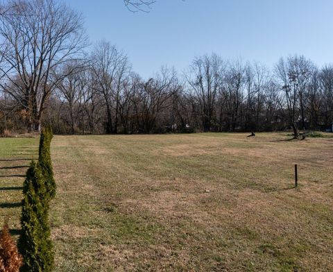 2481 Highway 41 S Greenbrier TN 37073