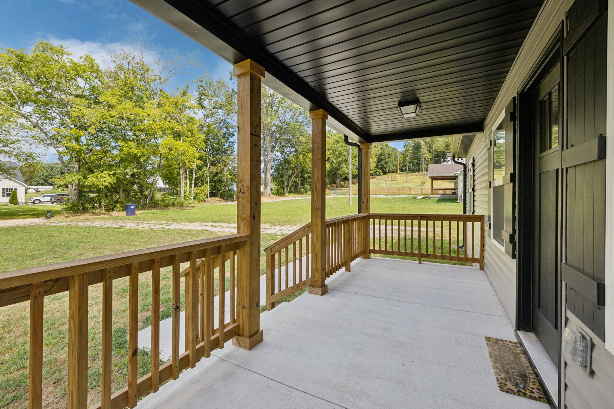 1520 Simmons Ridge Rd