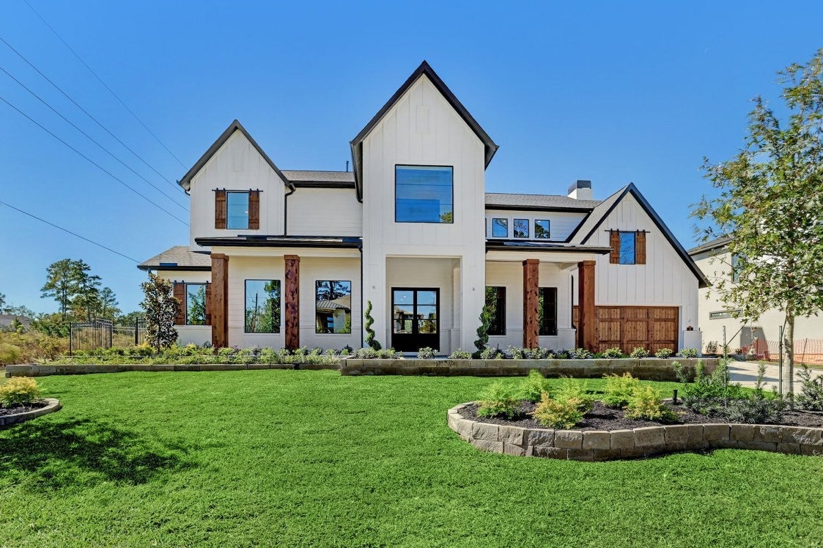 7035 Hyde Park Trail
