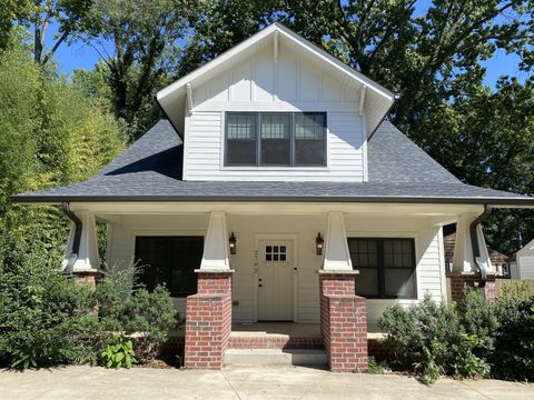 Photo of 2702 Sharondale Ct, Nashville, TN 37215 (MLS # 3170753)