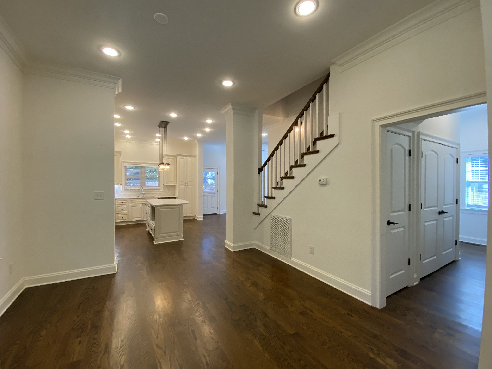 2702 Sharondale Ct