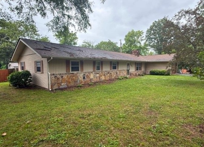 108 Fleming St