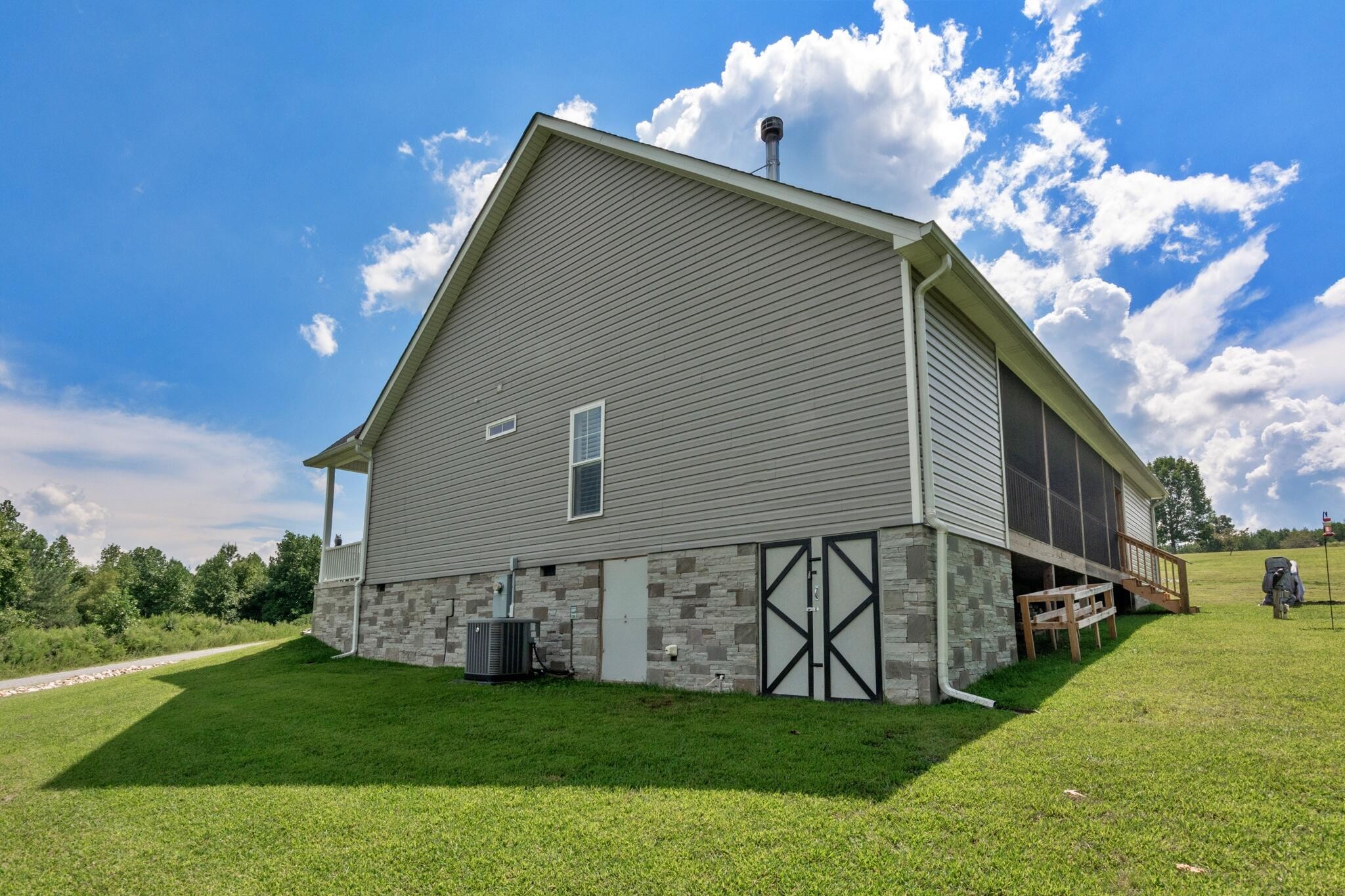 195 Fredonia Farms Rd Road