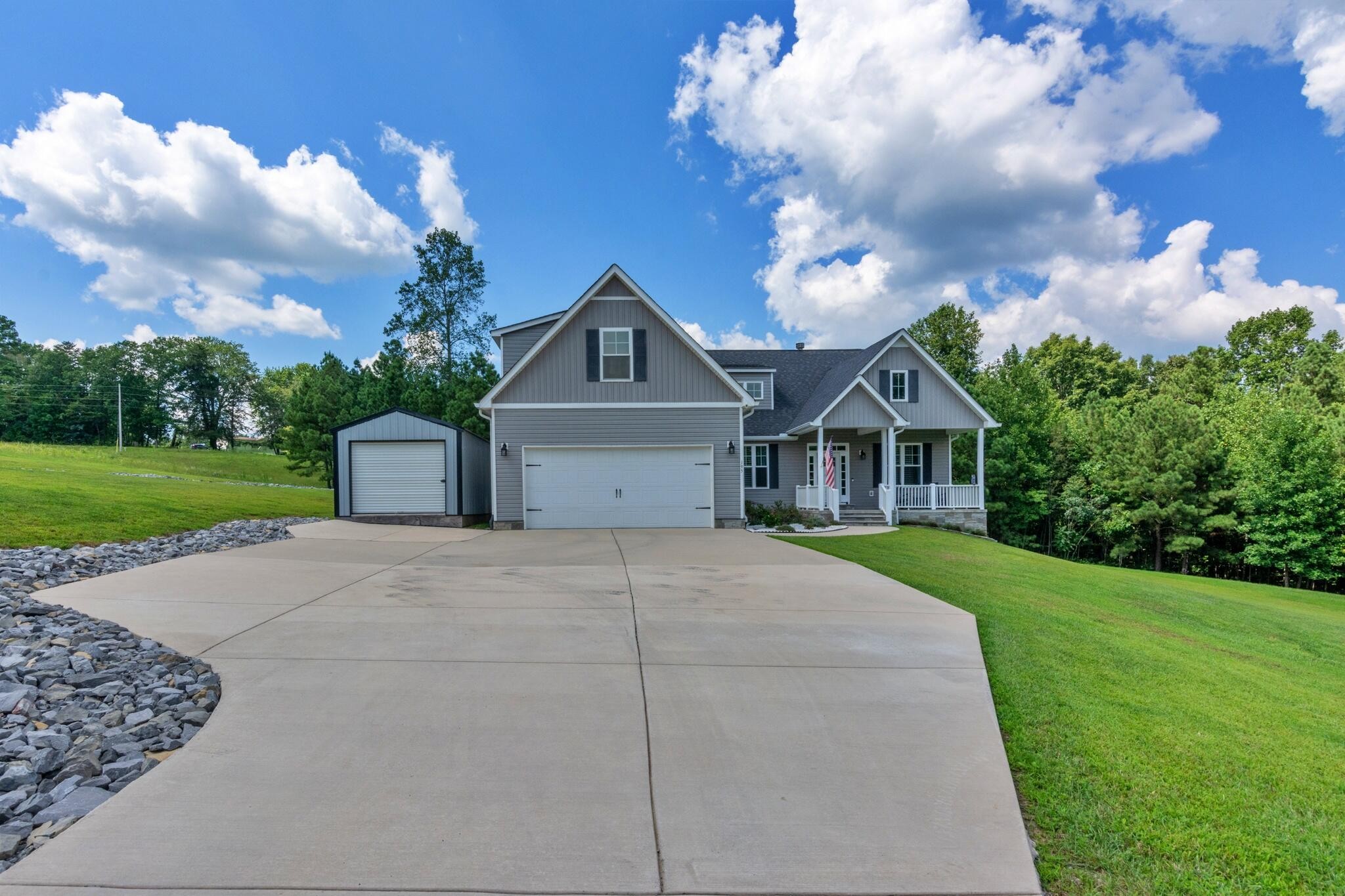 195 Fredonia Farms Rd Road