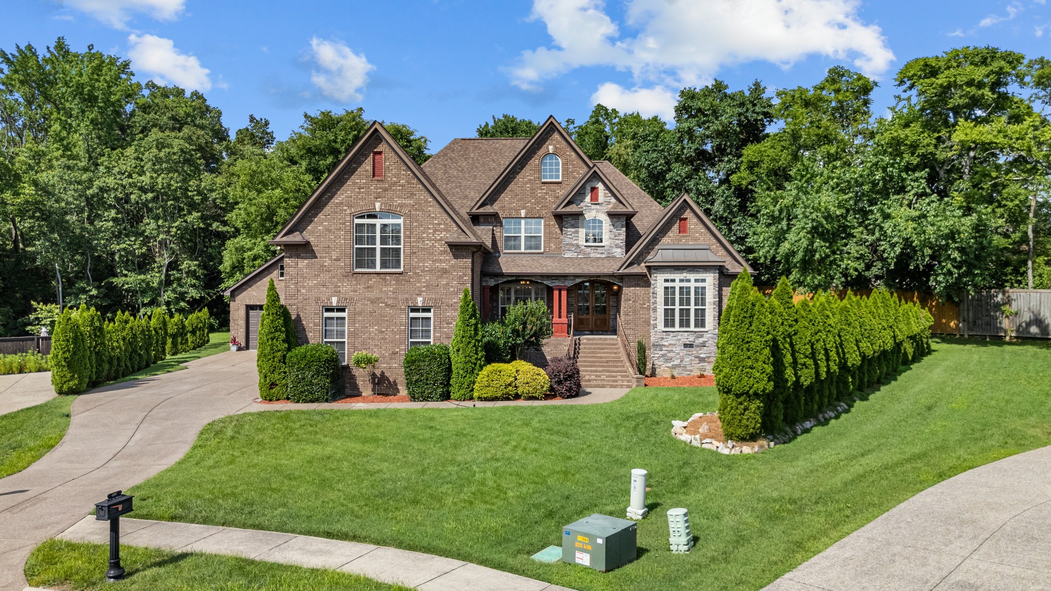 429 Acacia Grove Ln