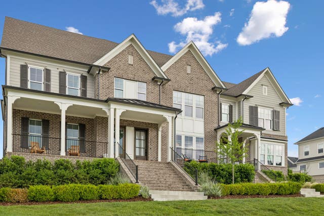 2079 Hollydale Alley, Franklin - listing photo 3