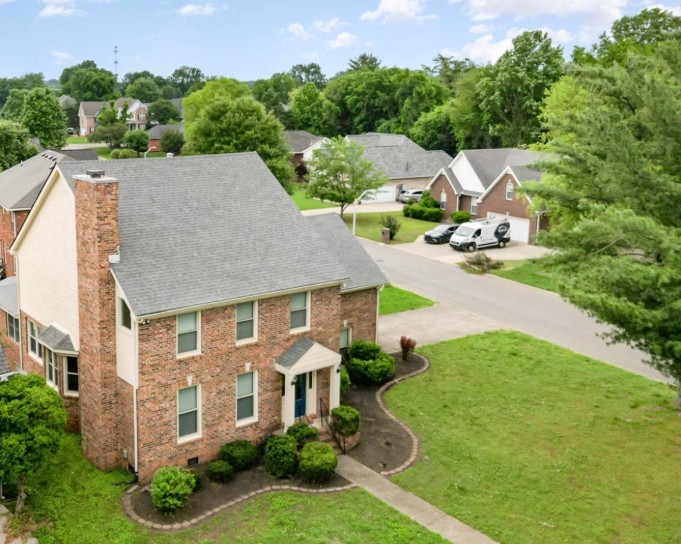 Middle Tennessee Properties 2 2802 Apache Moon Ter