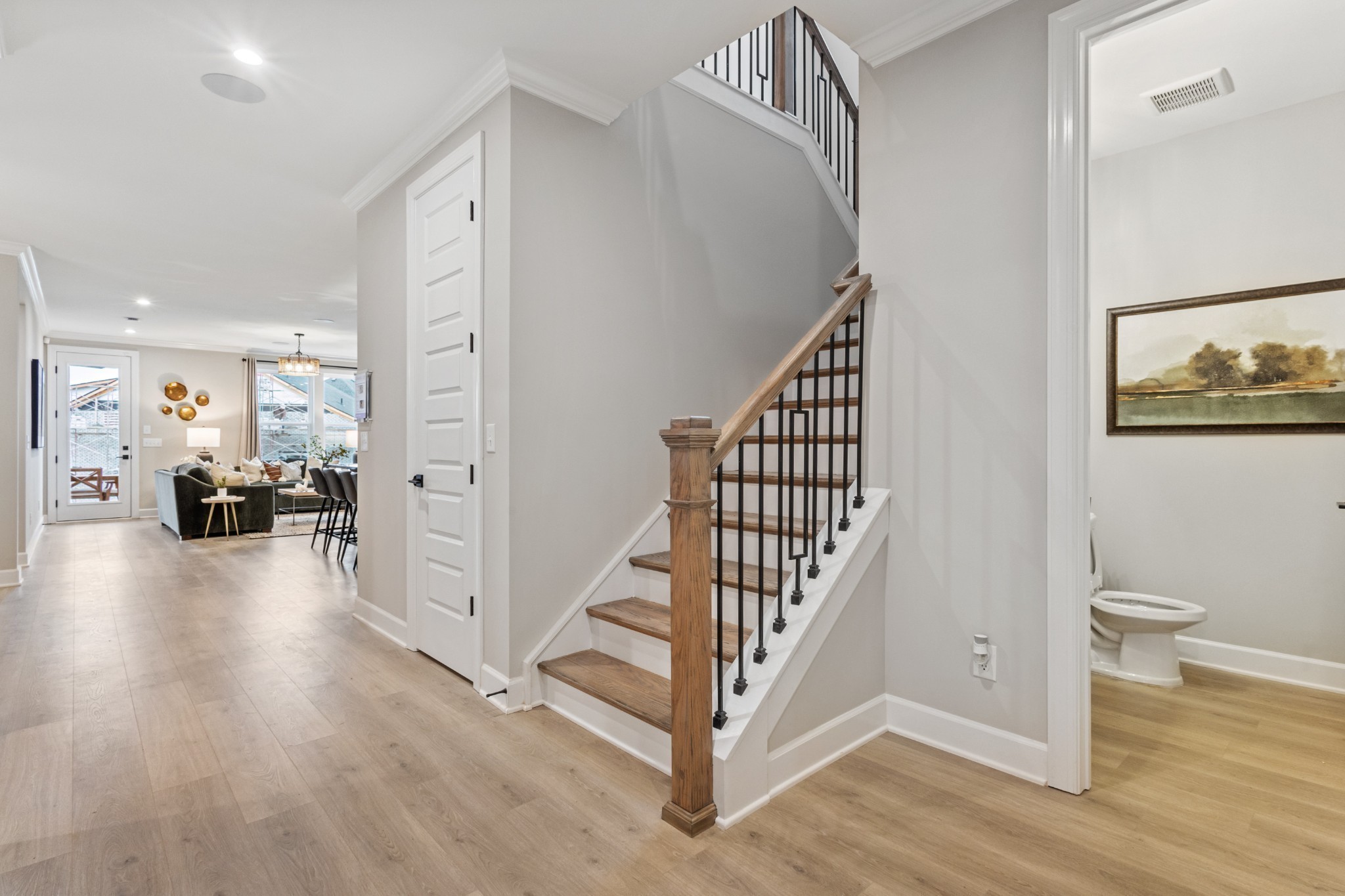 907 Champions Circle