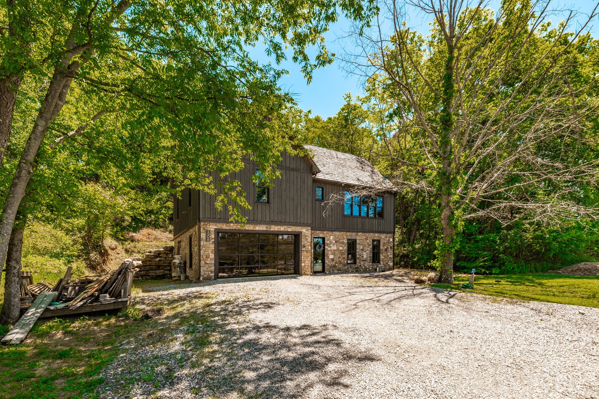 1506 Rock Springs Rd