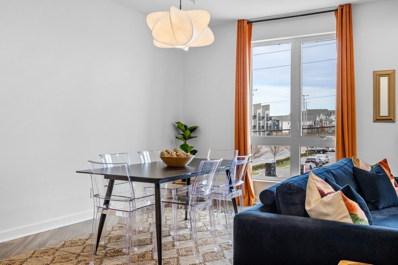 2.0-bed rental at 5403 Centennial Blvd 201