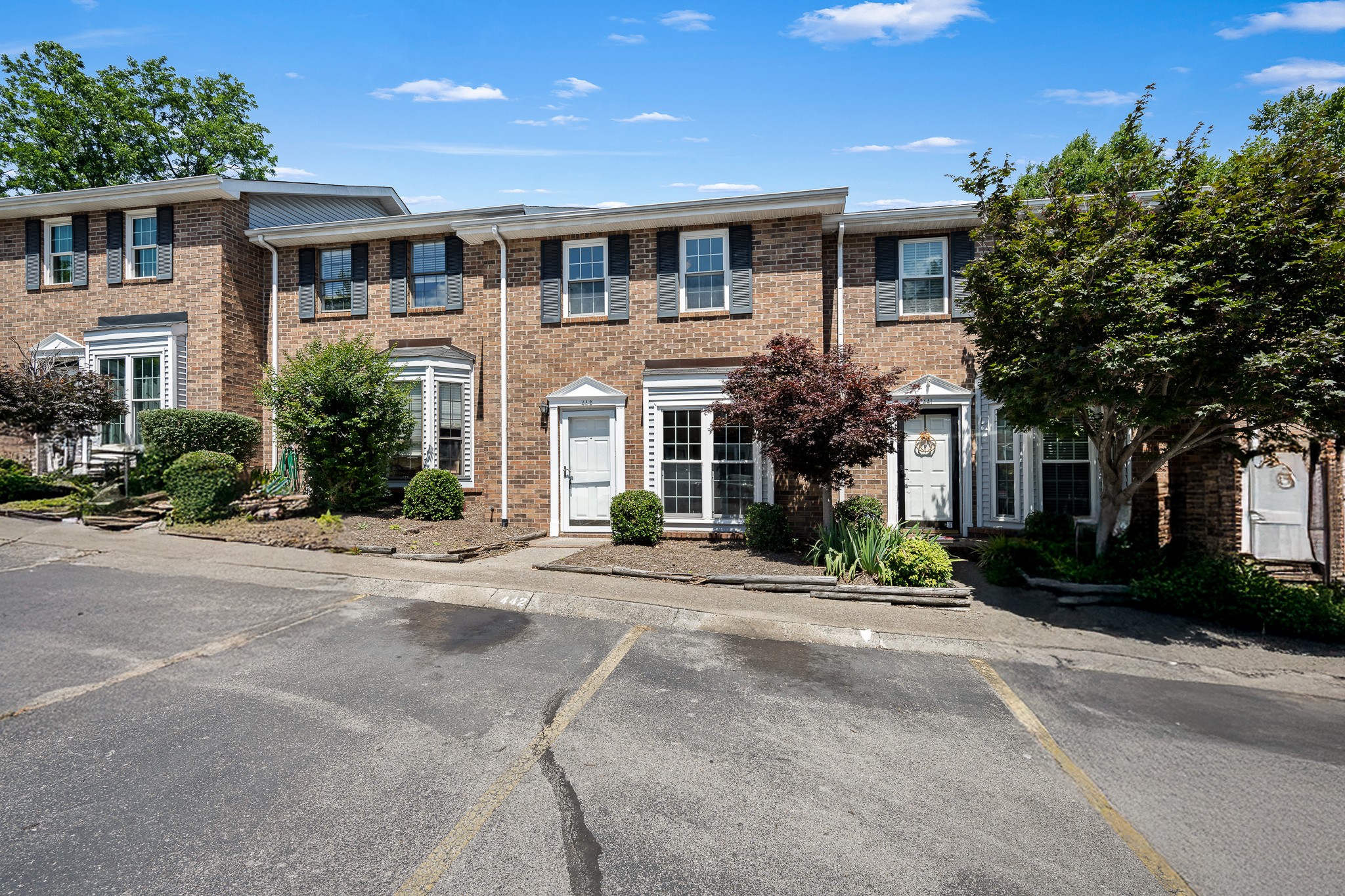 442 Claircrest Dr