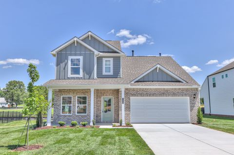 105 Charlie Place White House TN 37188