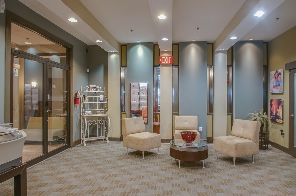 3000 Vanderbilt Pl 405
