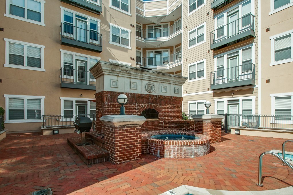 3000 Vanderbilt Pl 405