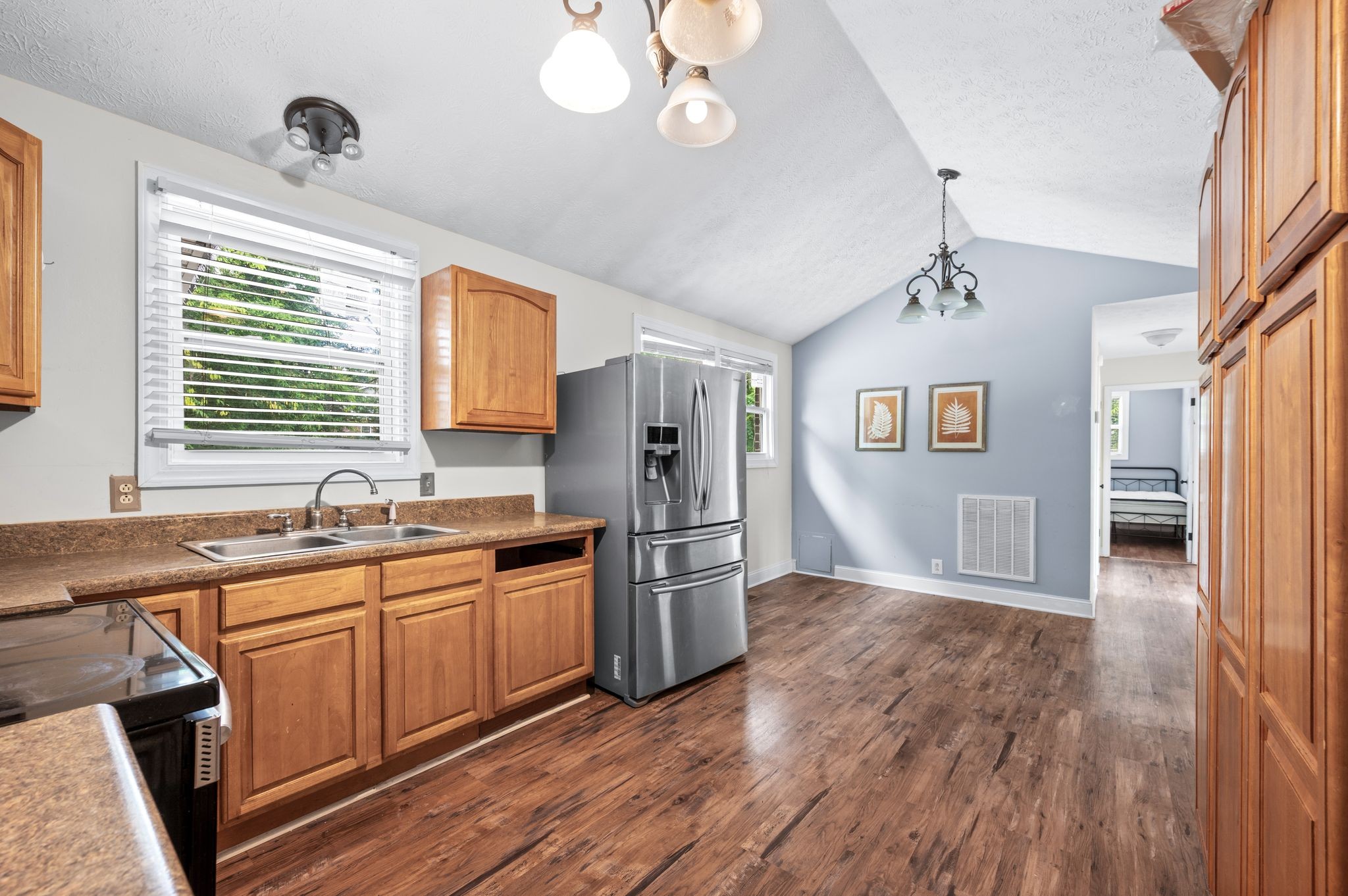 Nashville, Tennessee 37211, United States, 3 Bedrooms Bedrooms, ,2 BathroomsBathrooms,Residential,Active,190446